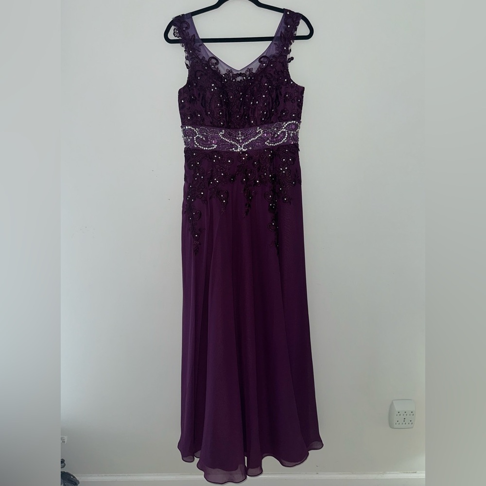 JJs House Deep Purple Grape Maxi Chiffon Dress Evening Gown size 8 - Picture 4 of 10